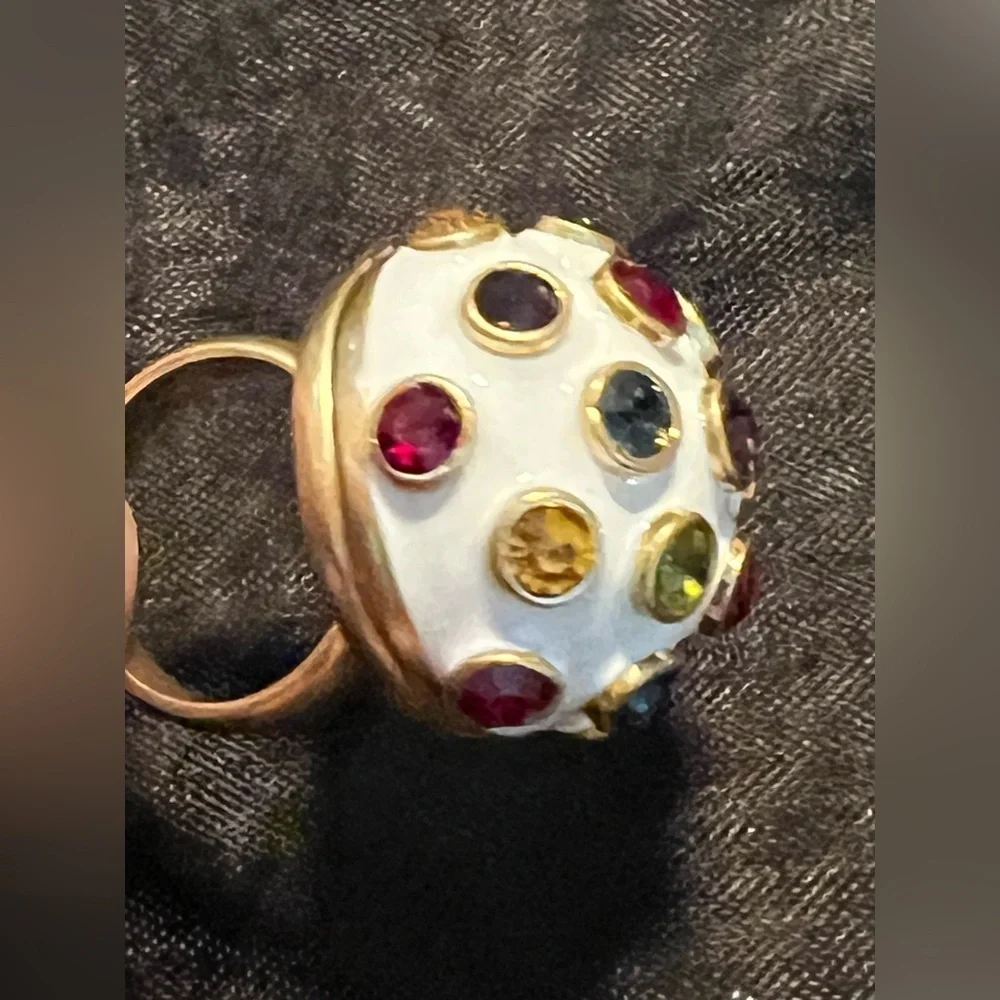 Authentic Tory Burch Gold and Cream Statement Ring Size 7